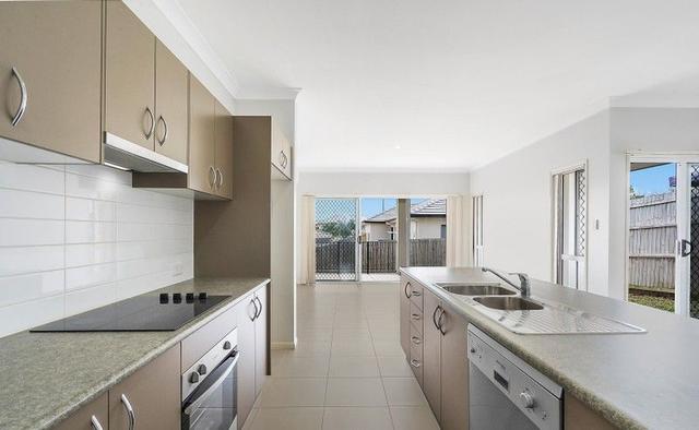 5 Atlantic Drive, QLD 4300