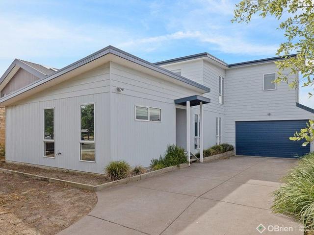 8 Silverstone Drive, VIC 3922