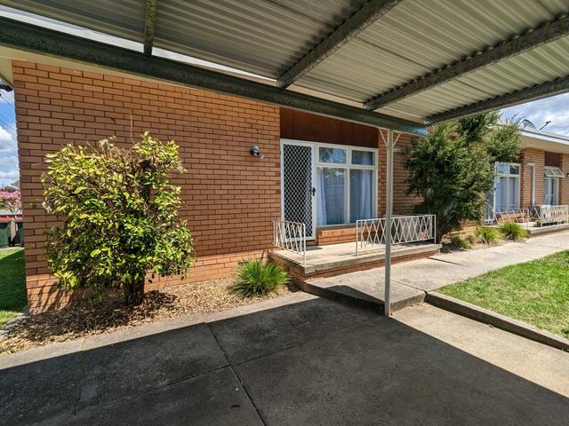 1/11 Mulqueeney Street, VIC 3690