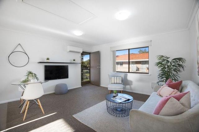 15/163 Hubert Street, WA 6101