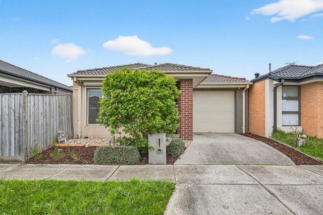 19 Forton Crescent, VIC 3977