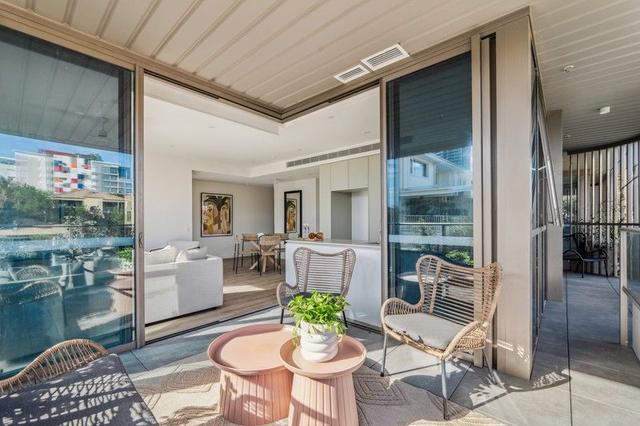 306/15 Waverley  Street, QLD 4215