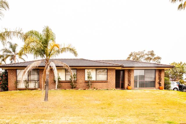 5 Lucas Drive, NSW 2530