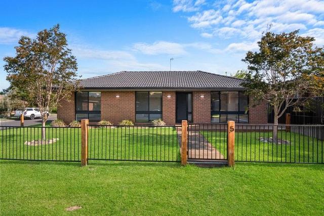 5 Neptune Crs, NSW 2756