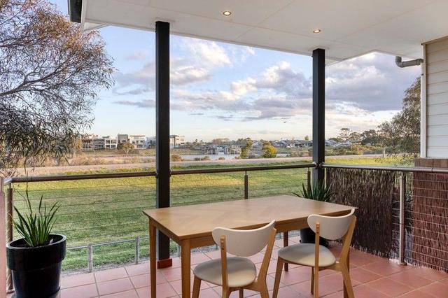 12 Dunk Crescent, VIC 3196