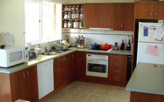 Kitchen (2003-09-09)