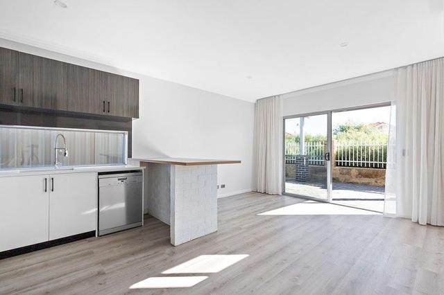 10A Shore Lane, WA 6172