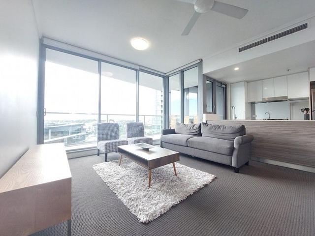 V2703/8 Harbour, QLD 4007
