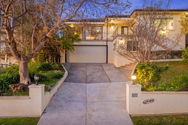 206 Bernhardt Street, NSW 2640