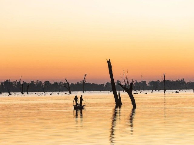 16 Peter Thomson Circuit, VIC 3730