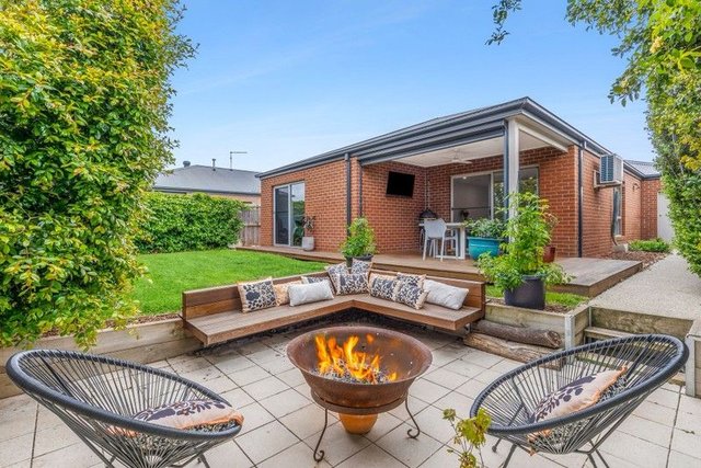 15 Witchetty Drive, VIC 3226