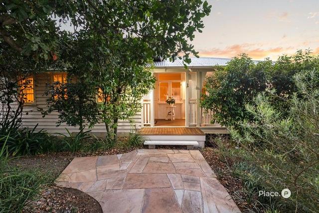 135 Dewar Terrace, QLD 4075