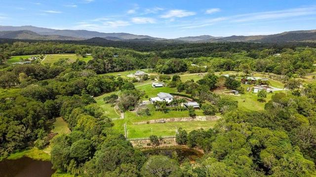 15 Edward Elgar Close, QLD 4881