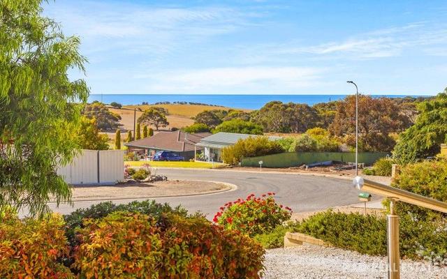 13 Blue Whale Court, SA 5211