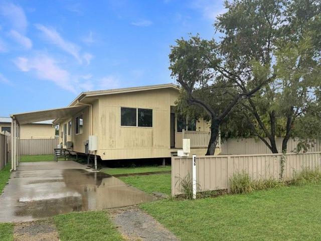 15 Baker Street, QLD 4742