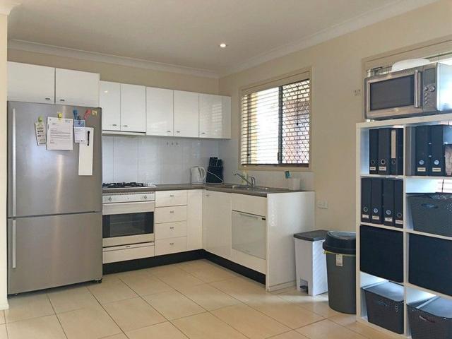 1/18 Swain St, QLD 4121