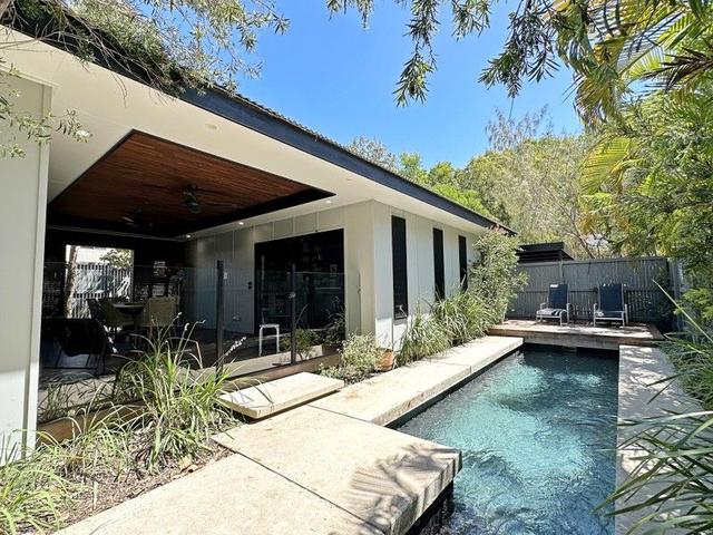 27 Pandanus Dr, QLD 4819