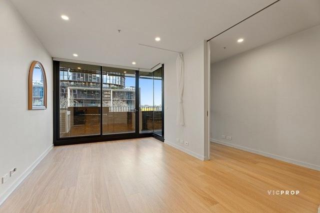 302/151 Berkeley Street, VIC 3000