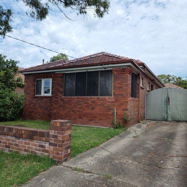 18 Farrell Rd, NSW 2208