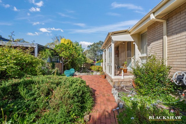 8 Parry Place, ACT 2607