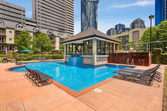 32/120 Sturt Street, VIC 3006
