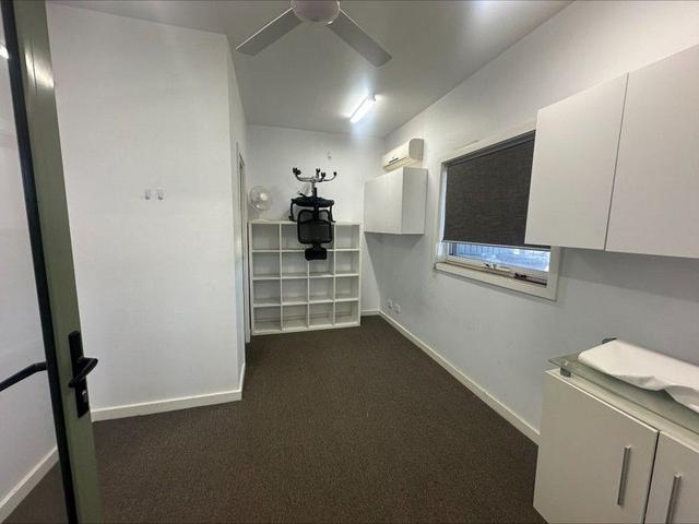 1/223 Albert Road, VIC 3820