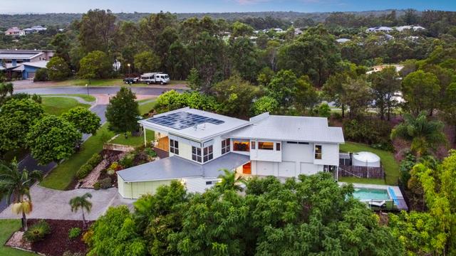 1 Hugh Place, QLD 4500