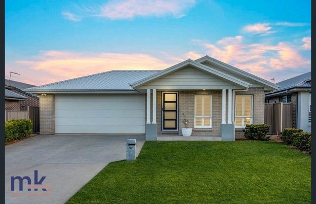 70 Abbott Street, NSW 2570