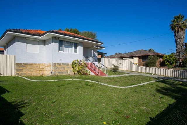 62 Girrawheen Avenue, WA 6064