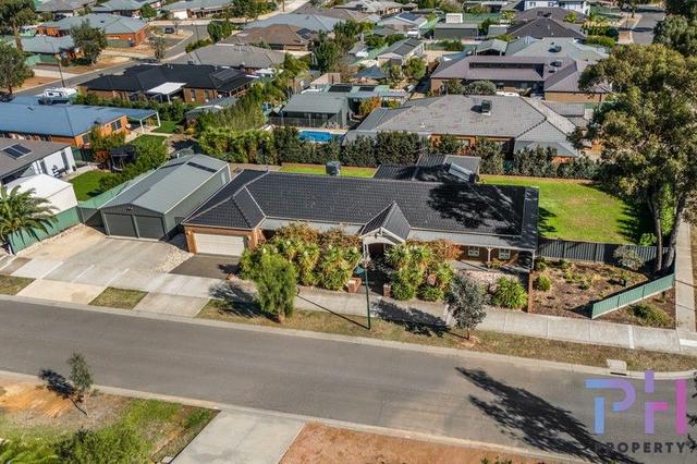 18 Arlington Court, VIC 3551