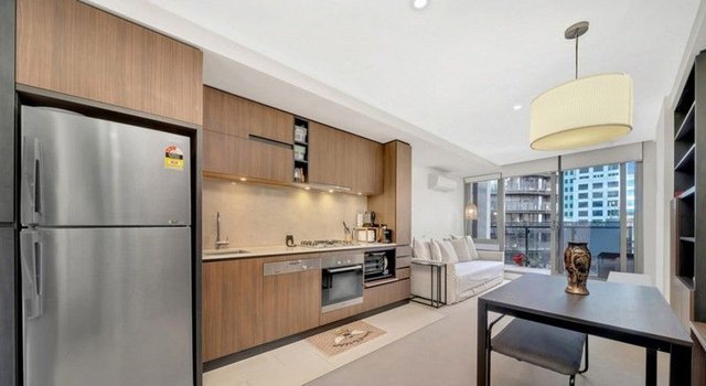 611/227 Toorak Road, VIC 3141