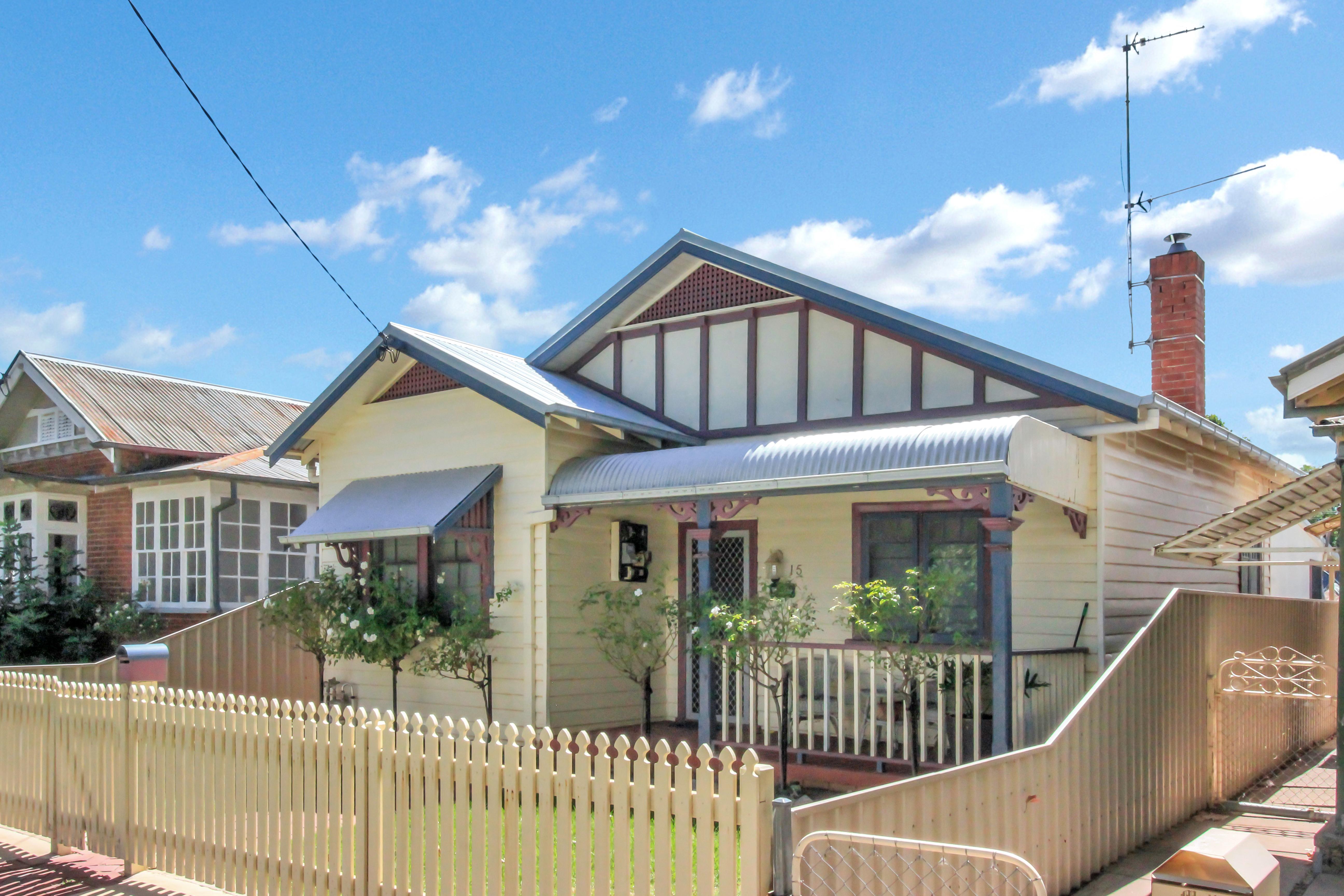 15 Albert Street, Wagga Wagga NSW 2650 House for Sale Allhomes