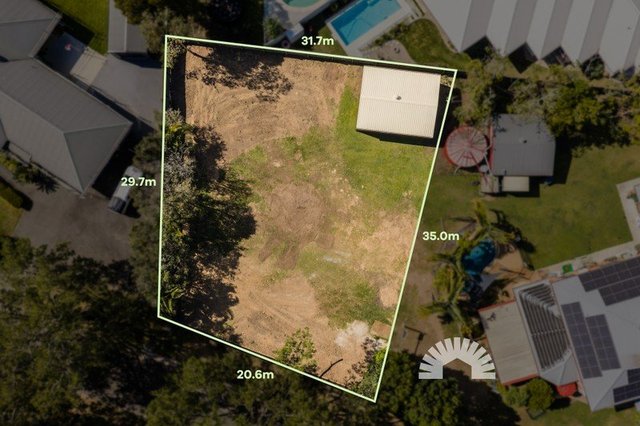 8 Glasstail Crescent, QLD 4504
