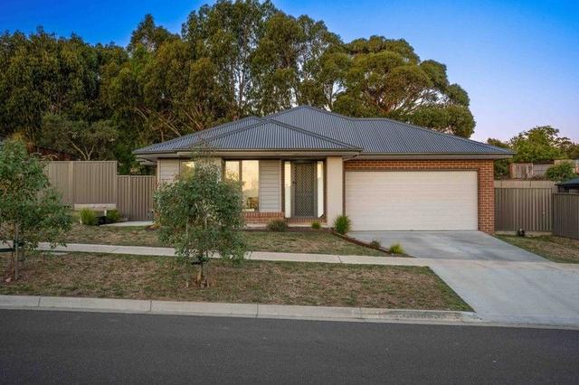 17 Home Valley Chase, VIC 3350