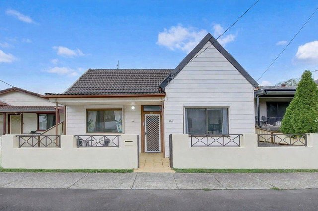 126 The Trongate, NSW 2142