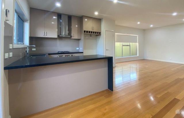 2/23 Gordon Circuit, VIC 3046
