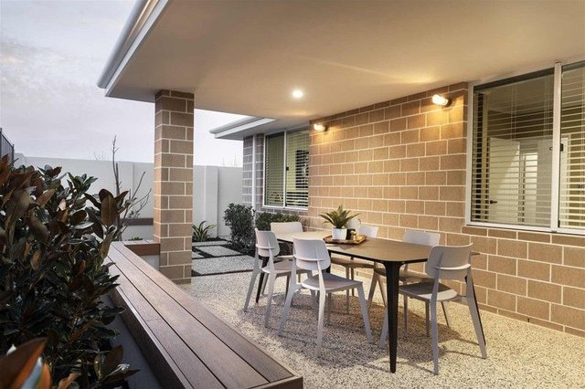 9 Celestial Way, WA 6112