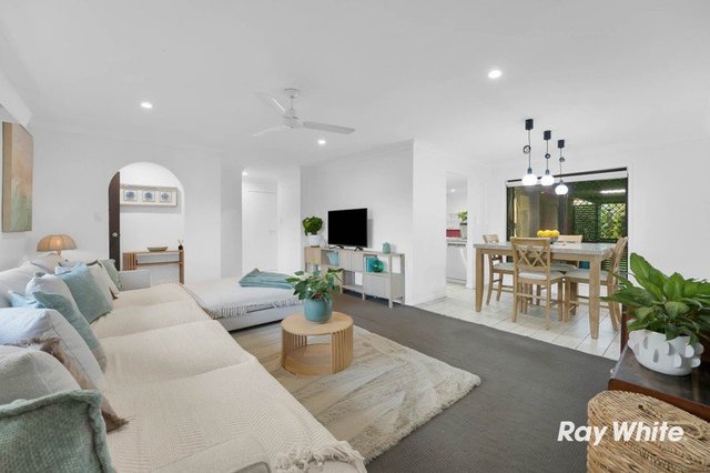 15 Carlos Street, QLD 4118