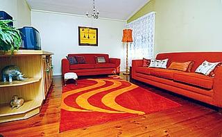 Living room (2004-04-20)