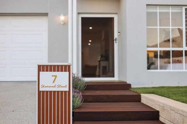 7 Sherrard Street, QLD 4505