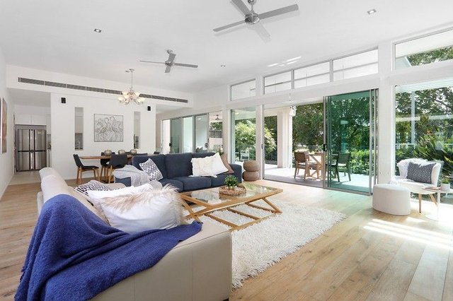 739 Peninsula Drive, QLD 4226