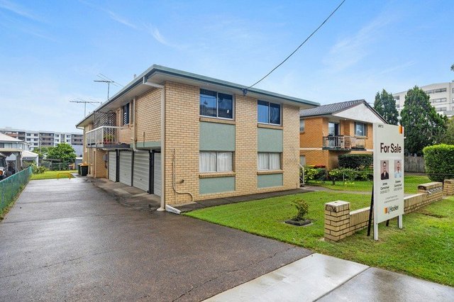 3/8 Zenith Avenue, QLD 4032