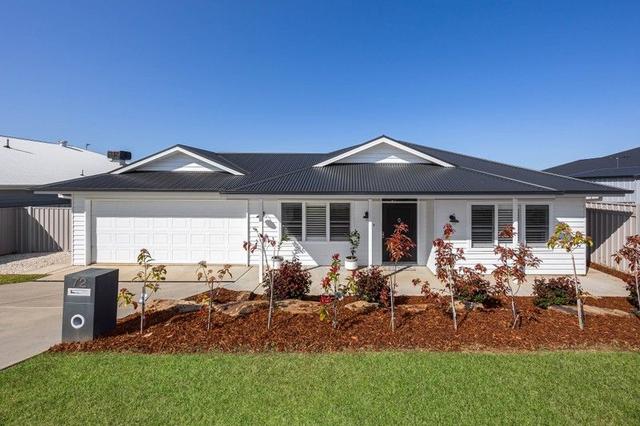 72 Jumbuck Drive, NSW 2650