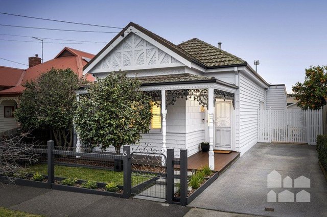 8 Queensville Street, VIC 3012