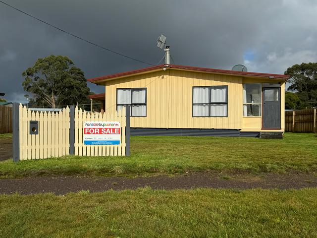 21 Westwood St, TAS 7469