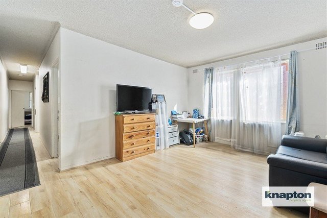 1/93 Hampden Road, NSW 2195