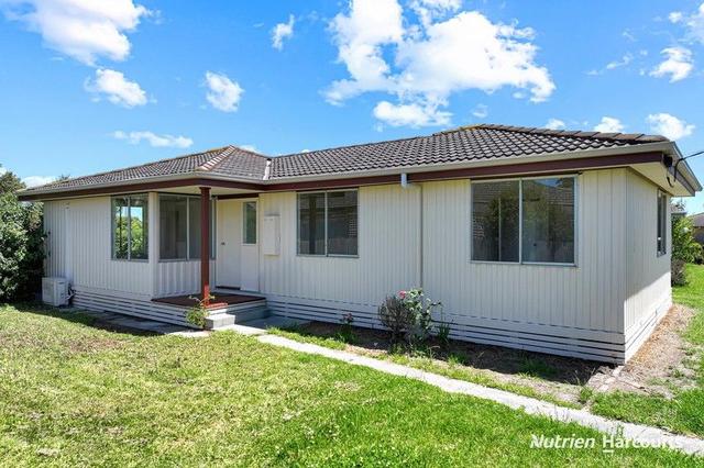 11 Hyland Crescent, VIC 3971