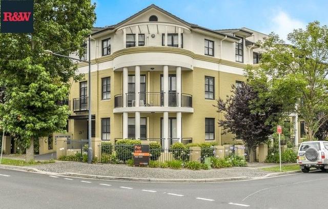 15/40 Parkside Crescent, NSW 2560