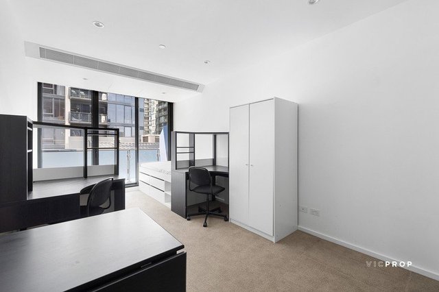 712/1 Balston Street, VIC 3006