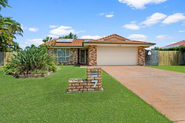 7 McArthur Court, QLD 4022